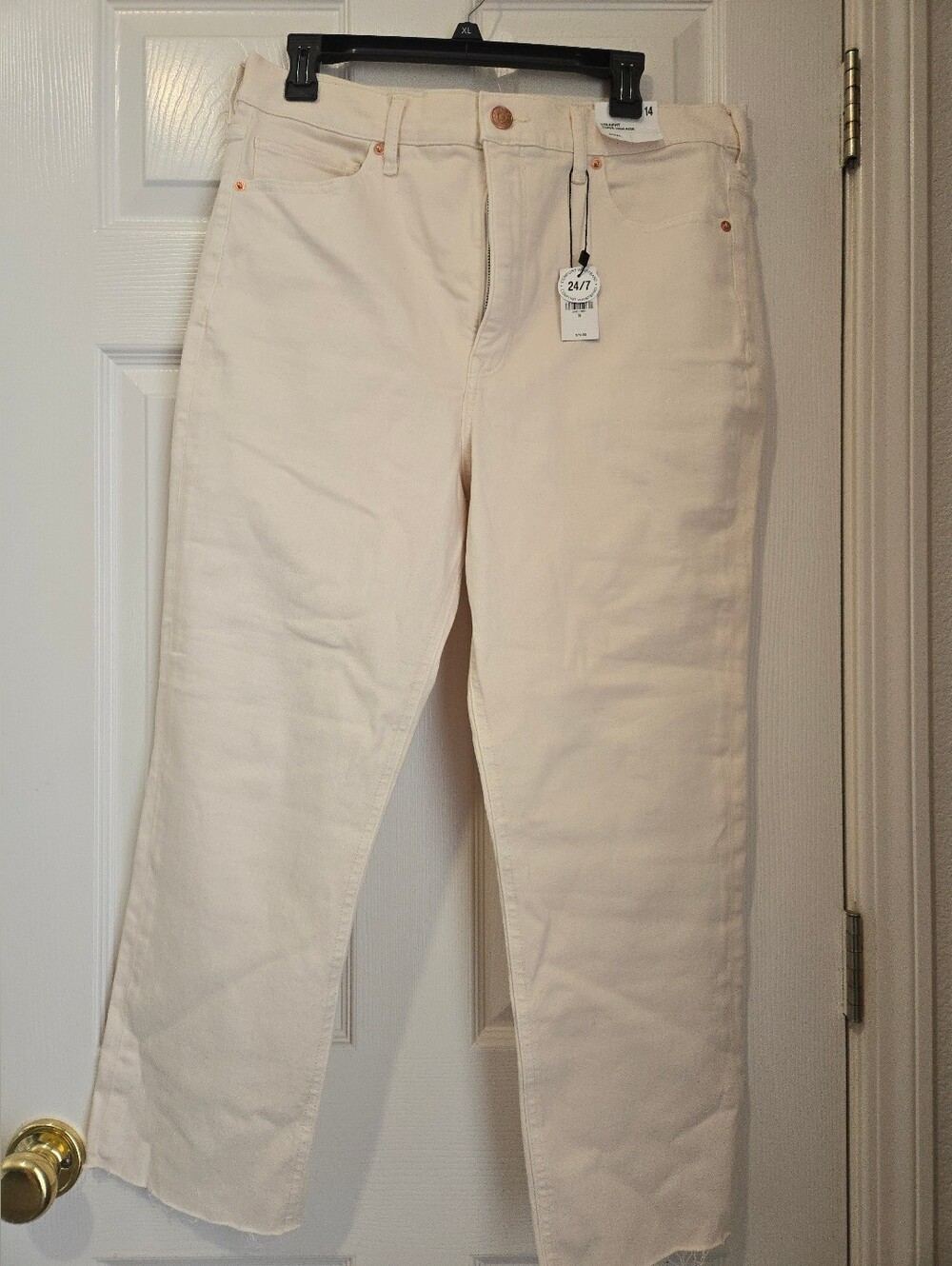 Express Women’s High-Rise Straight Jeans in Cream 14 Women's